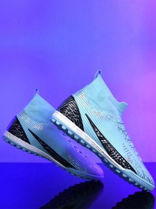 1pair Children'S Soccer Shoes For Spring And Autumn, High Top, Studded, Anti-Slip, Professional Training Soccer Shoes