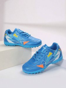 Fashionable Casual Sports Soccer Shoes
